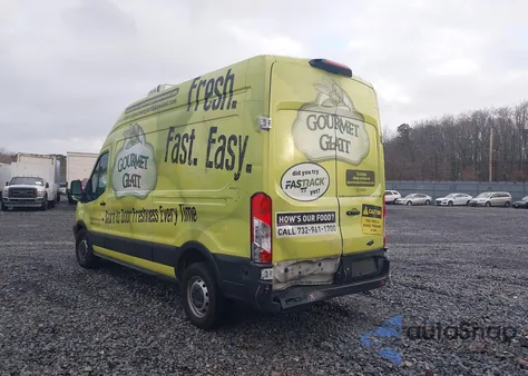 2019 Ford Transit-250 z USA, uszkodzony, nr VIN 1FTYR2XM8KKB23131